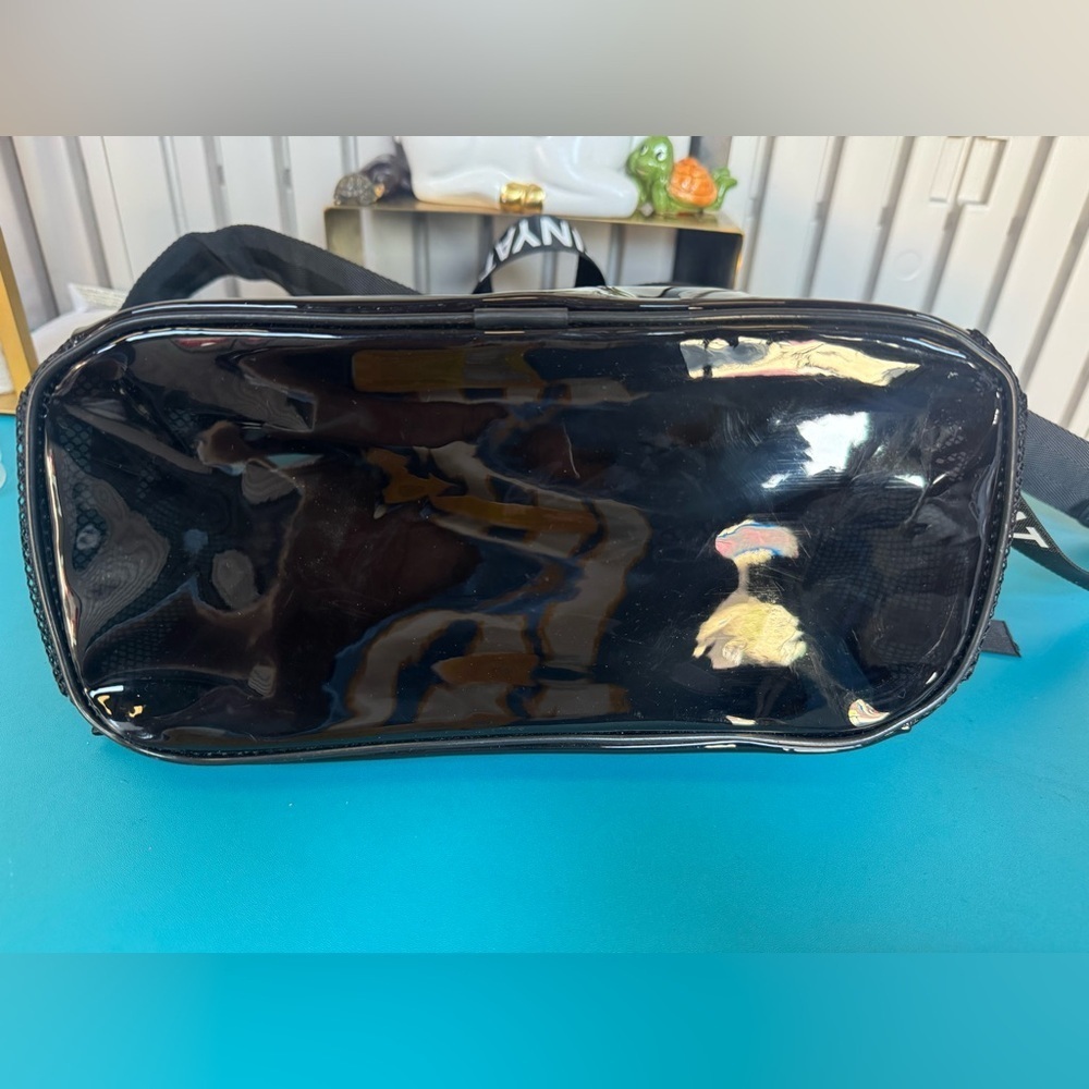 Glossy Black Backpack - Picture 4 of 7